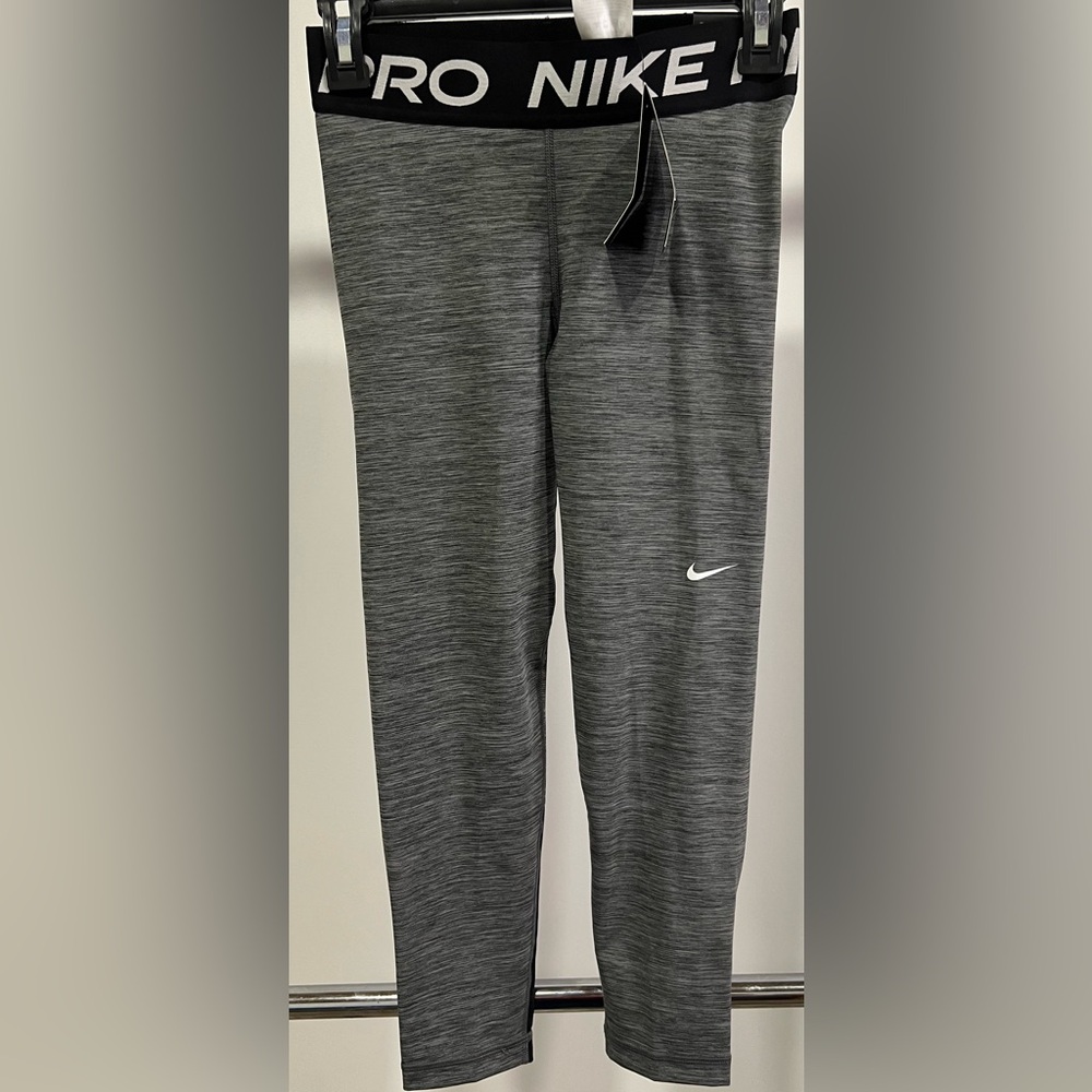 NWT Nike Pro Tight Fit Crop Leggings Size S - Picture 5 of 9